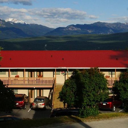 Motel Bo Radium Hot Springs Exterior photo